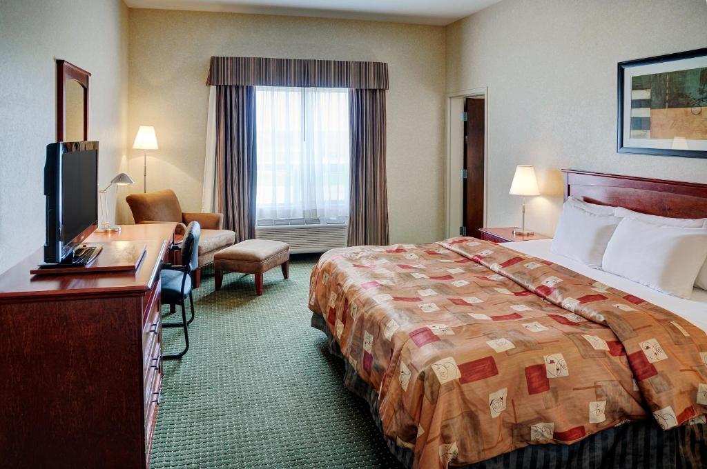 Lakeview Inns & Suites - Slave Lake Екстериор снимка